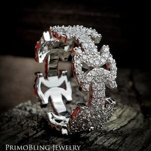 Royalty Cut Band Ring 